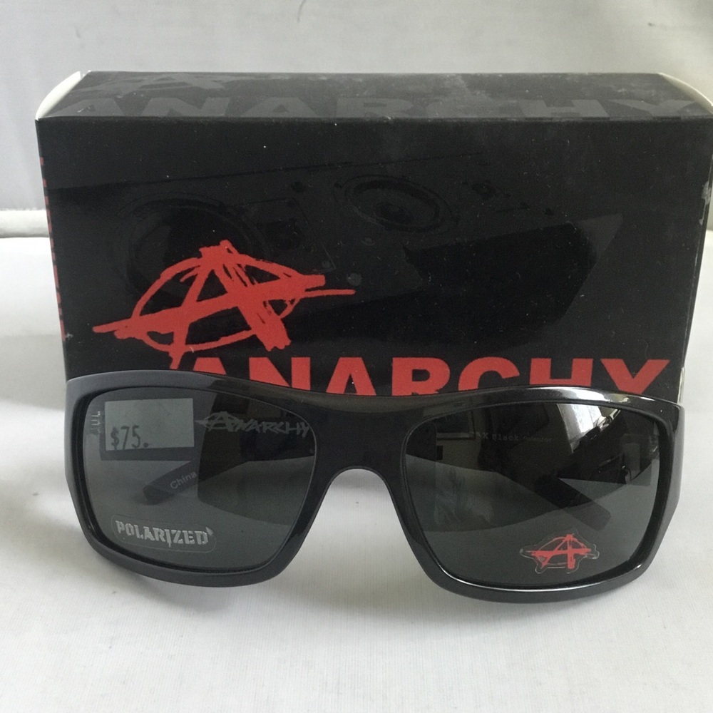 Anarchy Men’s Black Polarized Sunglasses